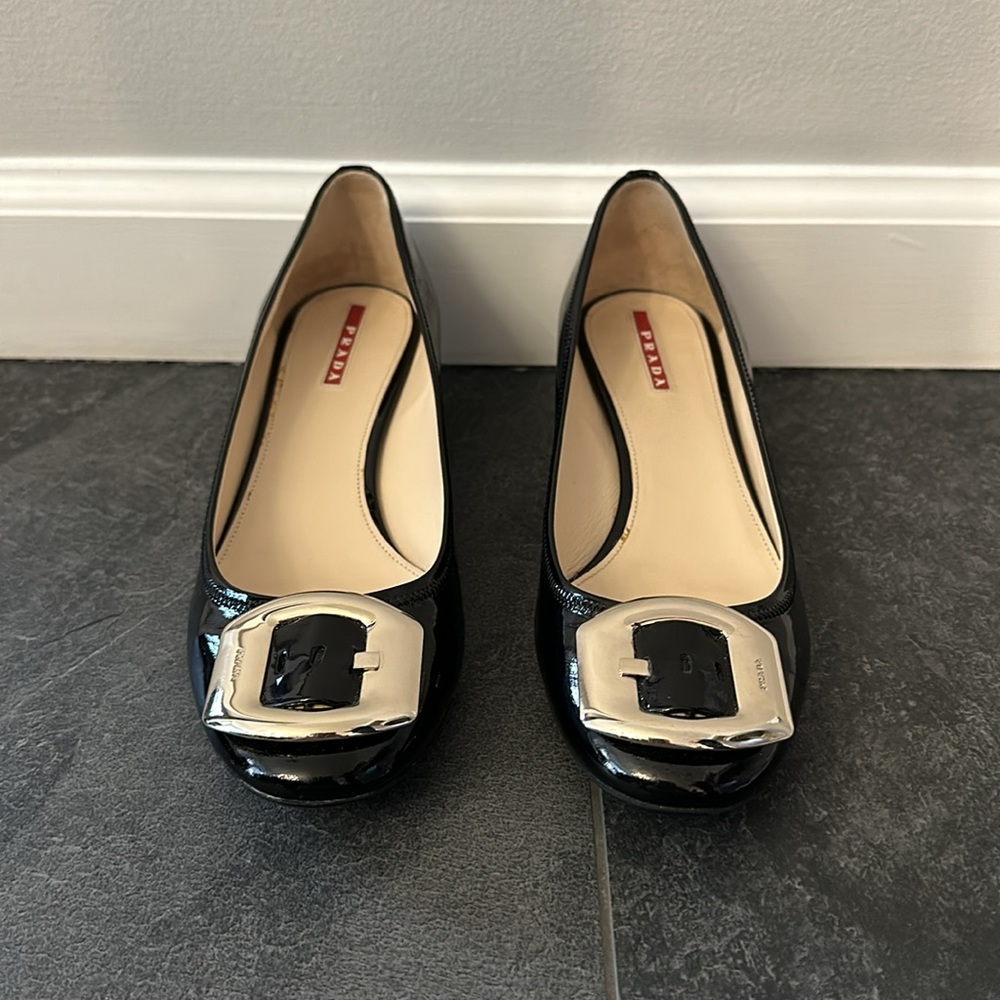 Prada heels - Picture 2 of 8